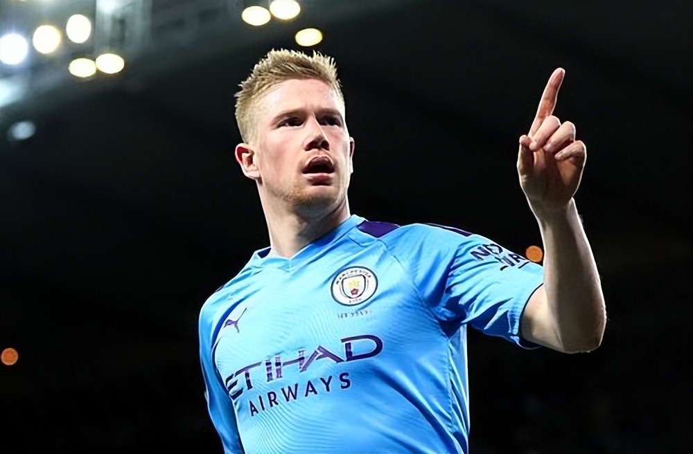 媒体人：阿奇姆彭很职业、不惹事，配得上在中超挣得每一分钱