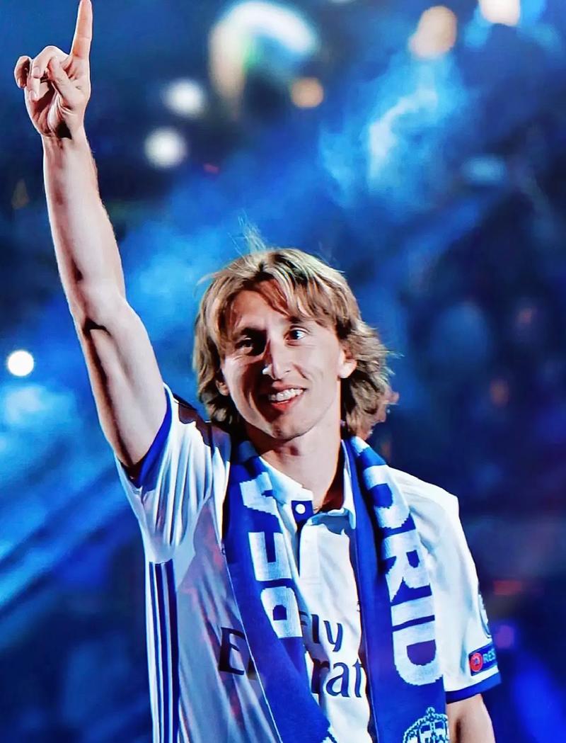 13球，伊尔迪兹21岁前意甲进球数并列尤文队史第七位