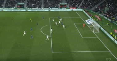 高薪核心拒改踢法！炮轰主帅复制C罗闹剧